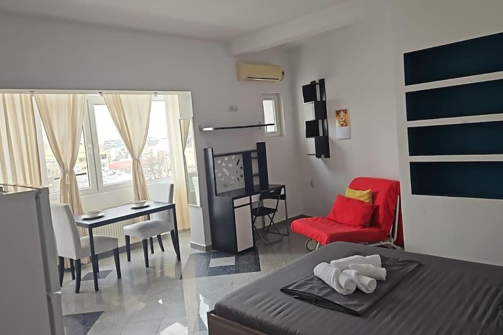 Nice Studio In The Heart Of City بوخارست المظهر الخارجي الصورة